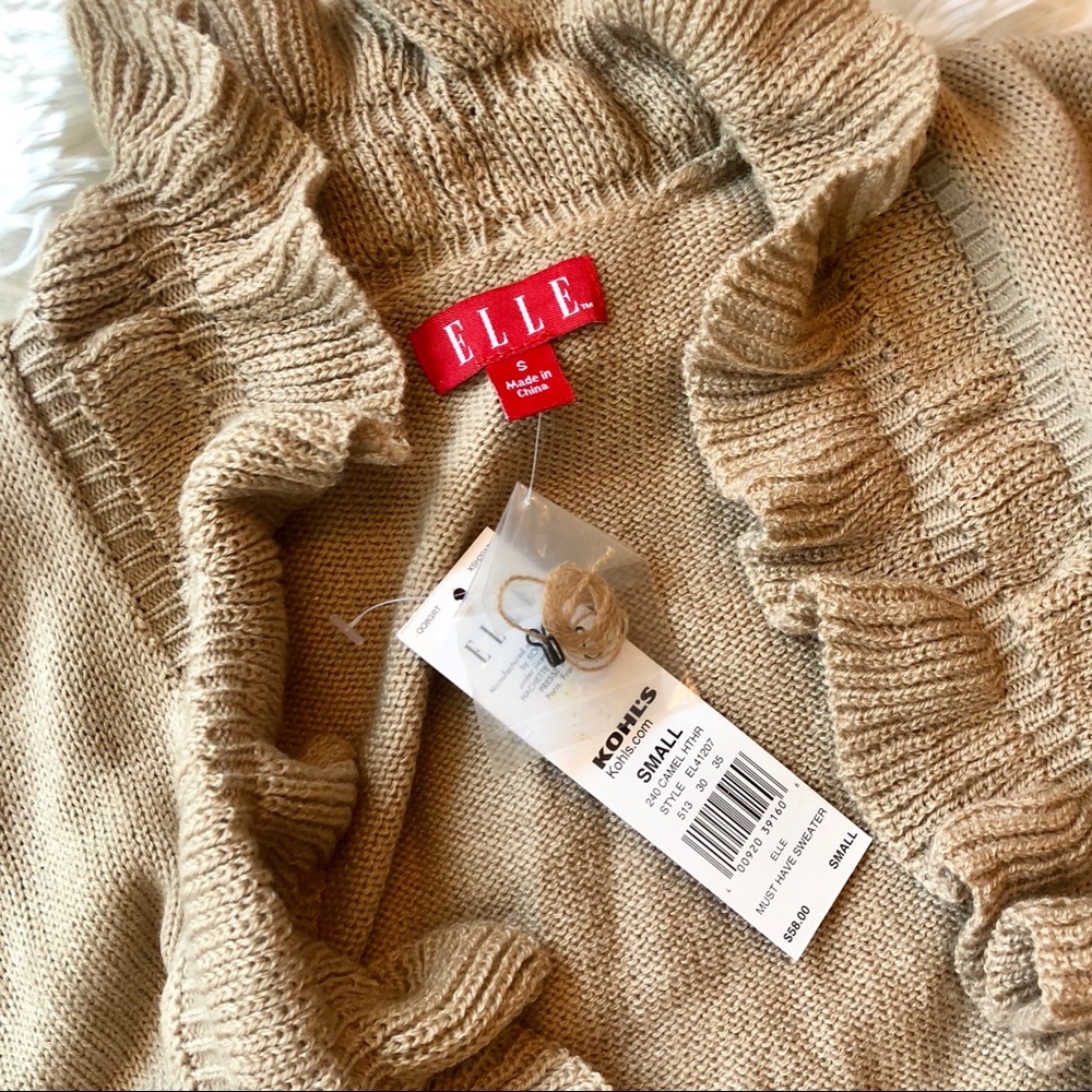 NWT! 🌟 Beautiful, Beige Cardigan! Sz. Small